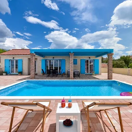 Villa Jurenda *