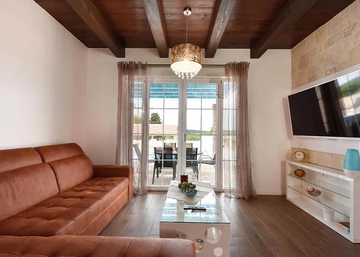 Вилла Jurenda Сукошан