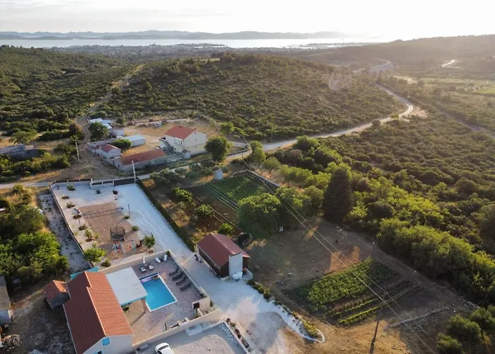 Jurenda Вилла Сукошан