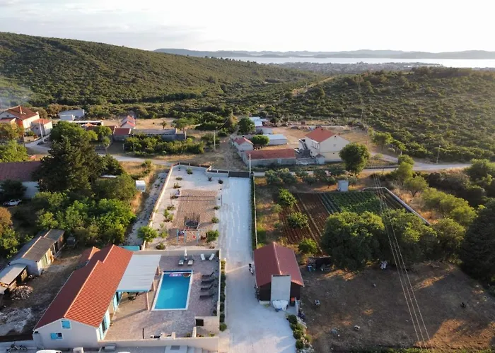 Jurenda Сукошан